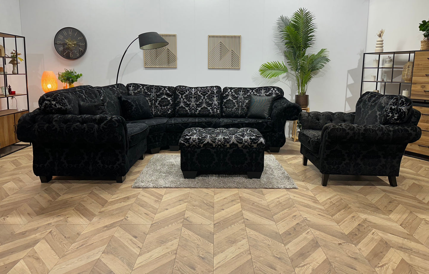 Zwarte Velvet Hoekbank Inc Fauteuil & Hocker ~ Losse Kussens Met Afneembare Hoezen