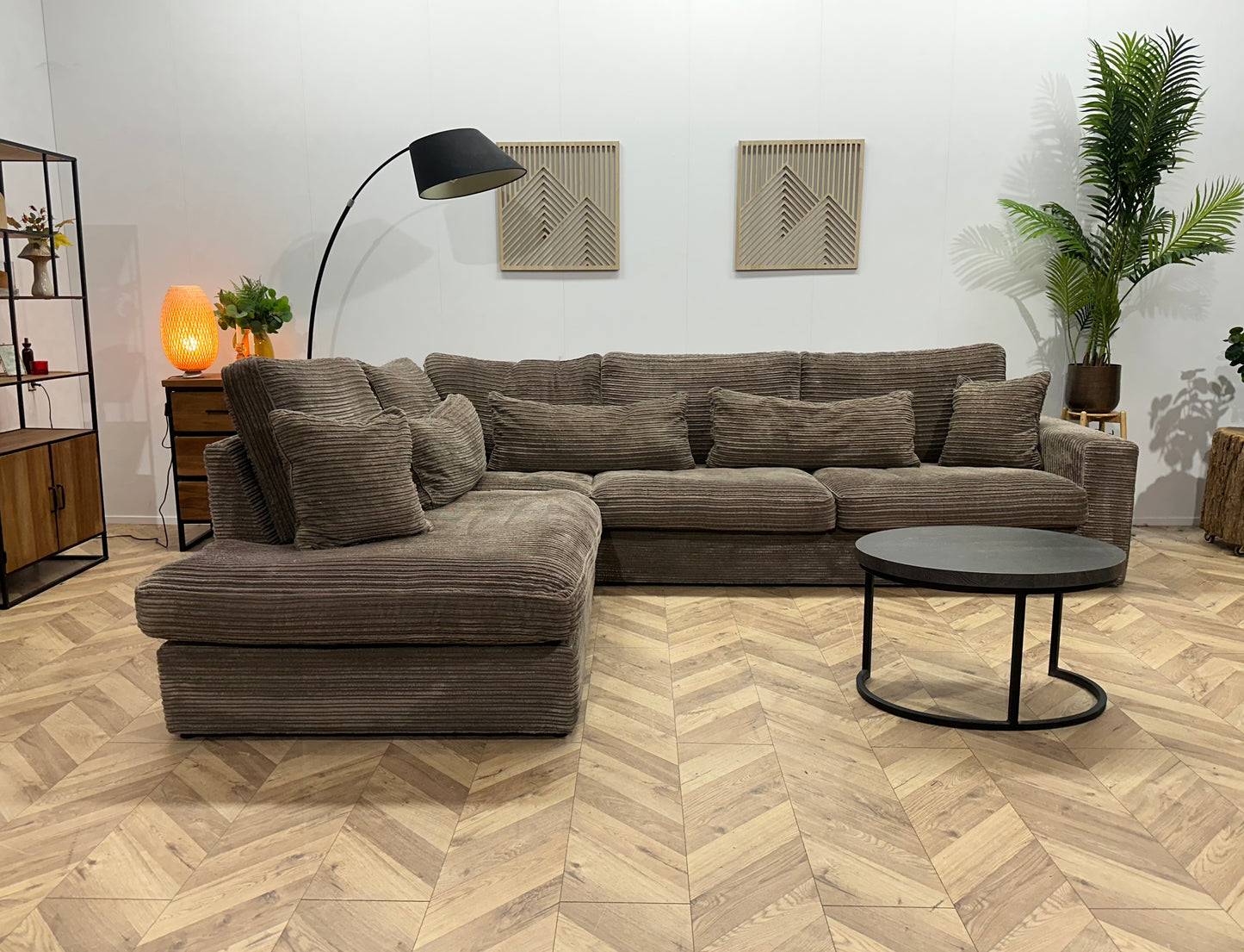 Bruine Ribstof Hoekbank ~ Losse Kussens Met Afneembare Hoezen