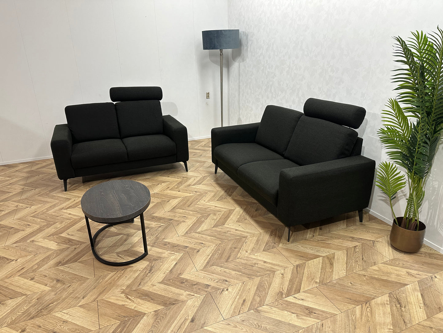 Zwarte Banken Set ~ Losse Rugkussens Met Afneembare Hoezen