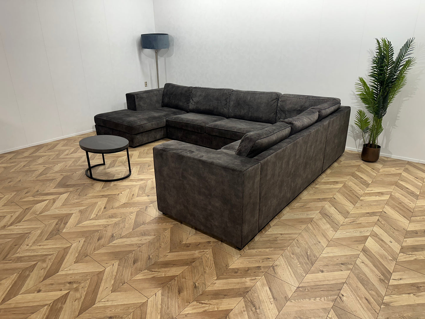 !Showroom Model! Ruime Antraciet Velvet U Bank ~ Losse Kussens Met Afneembare Hoezen