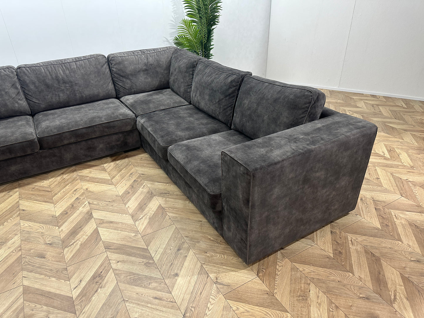 !Showroom Model! Ruime Antraciet Velvet U Bank ~ Losse Kussens Met Afneembare Hoezen