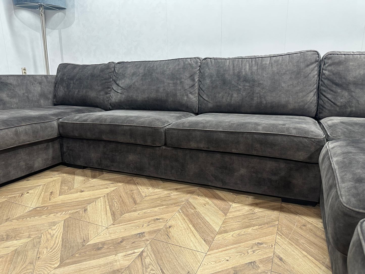 !Showroom Model! Ruime Antraciet Velvet U Bank ~ Losse Kussens Met Afneembare Hoezen