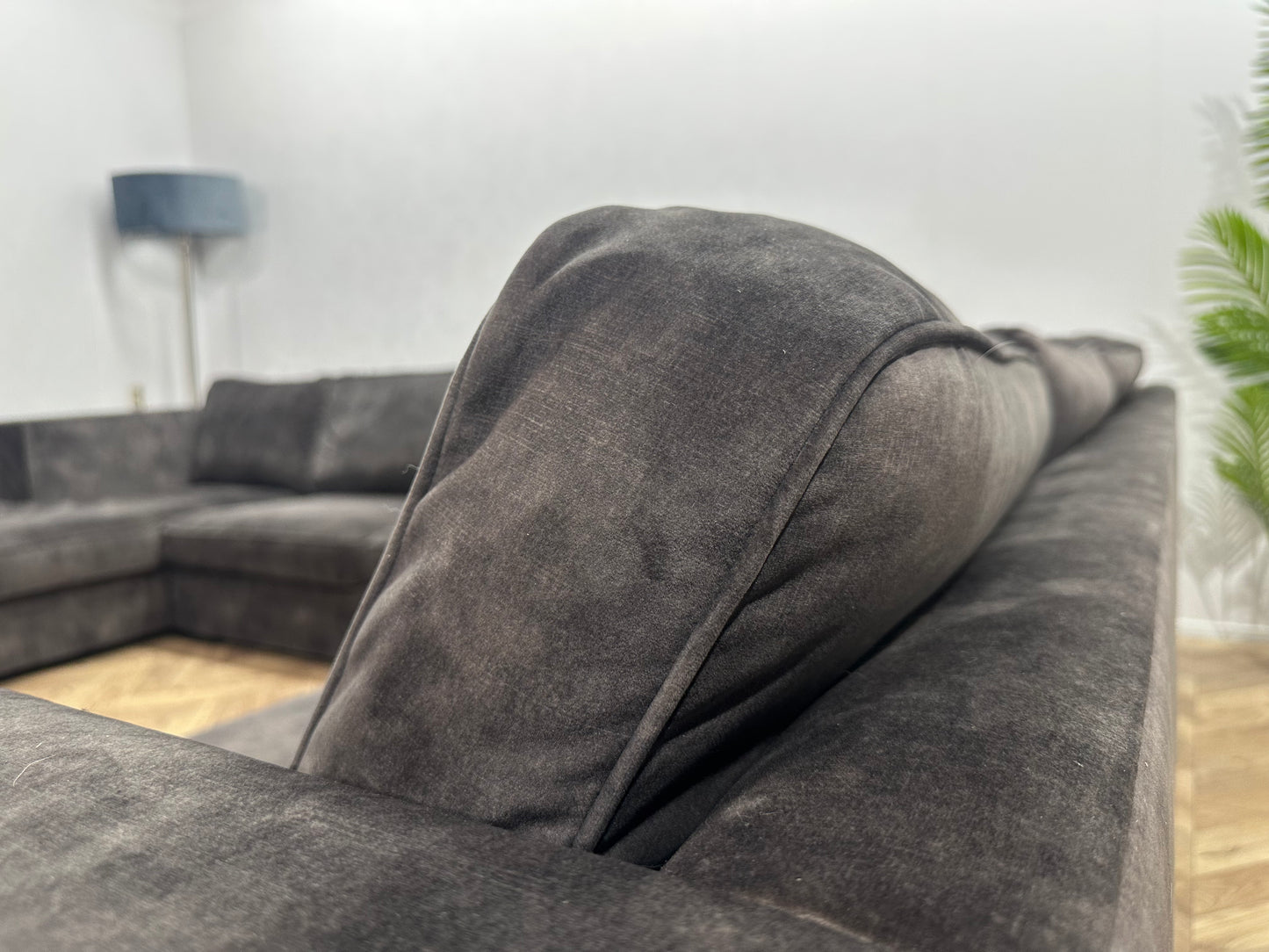 !Showroom Model! Ruime Antraciet Velvet U Bank ~ Losse Kussens Met Afneembare Hoezen