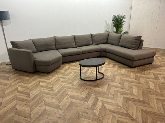 Ruime Grijze U Bank ~ Losse Rugkussens Met Afneembare Hoezen