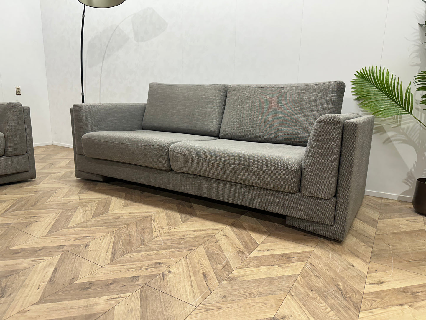 Grijze Banken Set ~ Losse Kussens Met Afneembare Hoezen