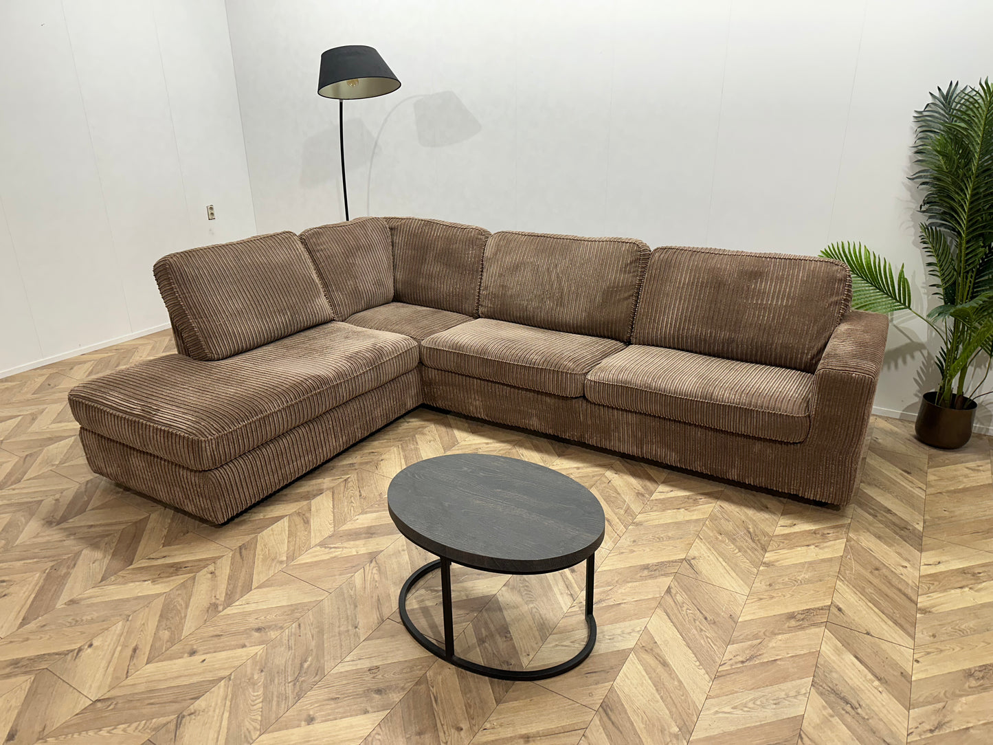 Licht Bruine Ribstof Hoekbank ~ Losse Kussens Met Afneembare Hoezen