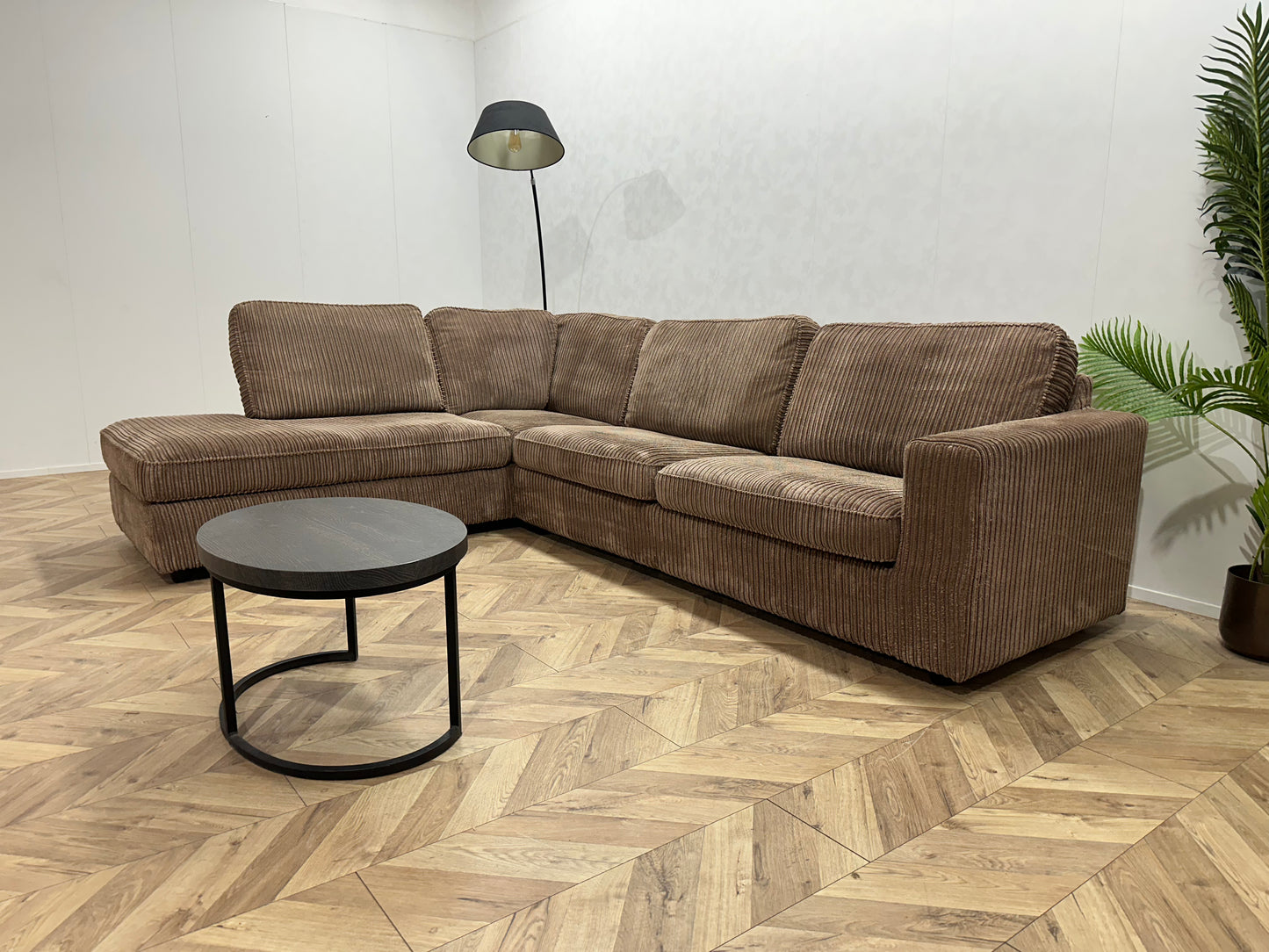 Licht Bruine Ribstof Hoekbank ~ Losse Kussens Met Afneembare Hoezen