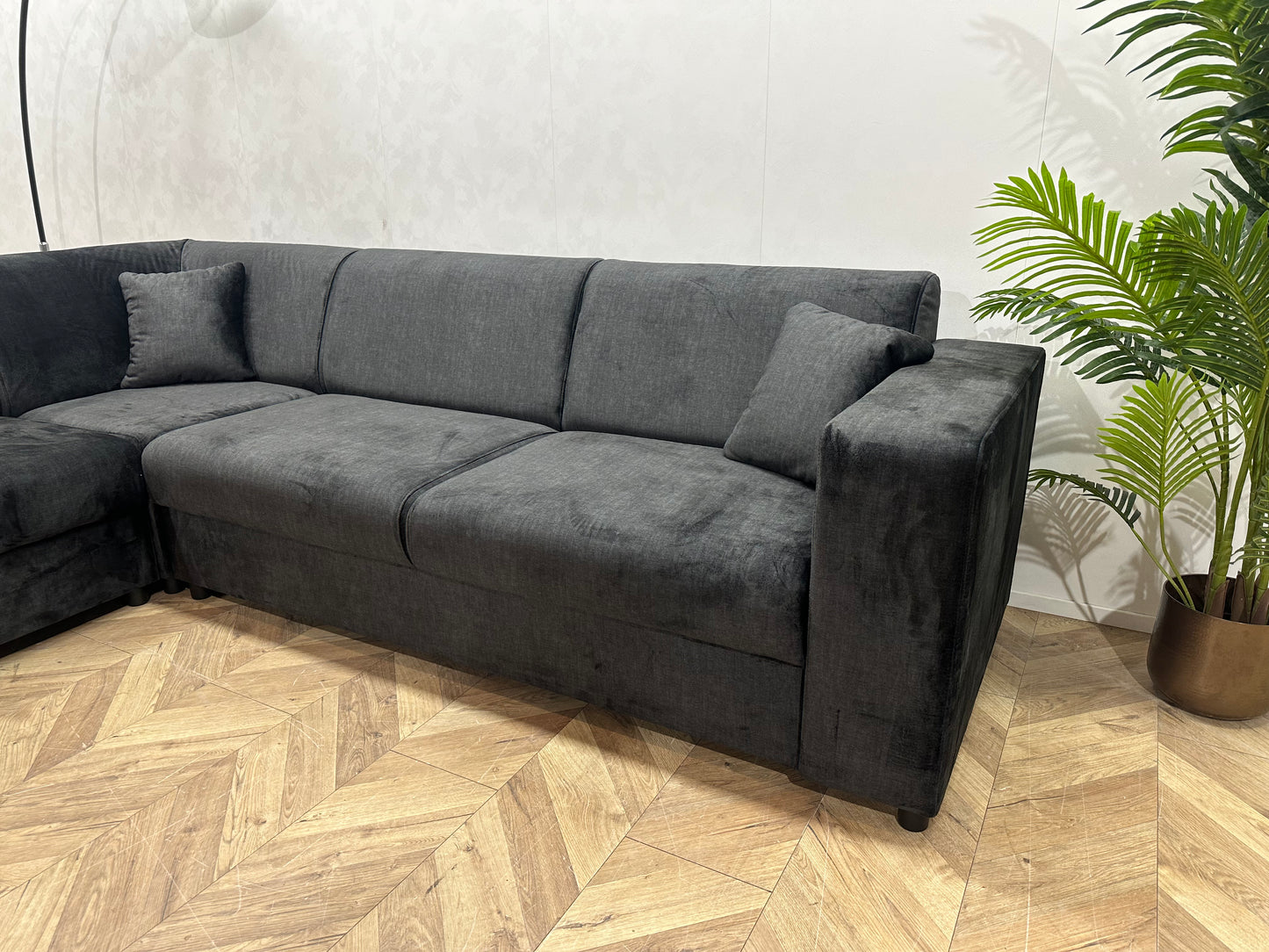 !Showroom Model! Zwarte Velvet Hoekbank