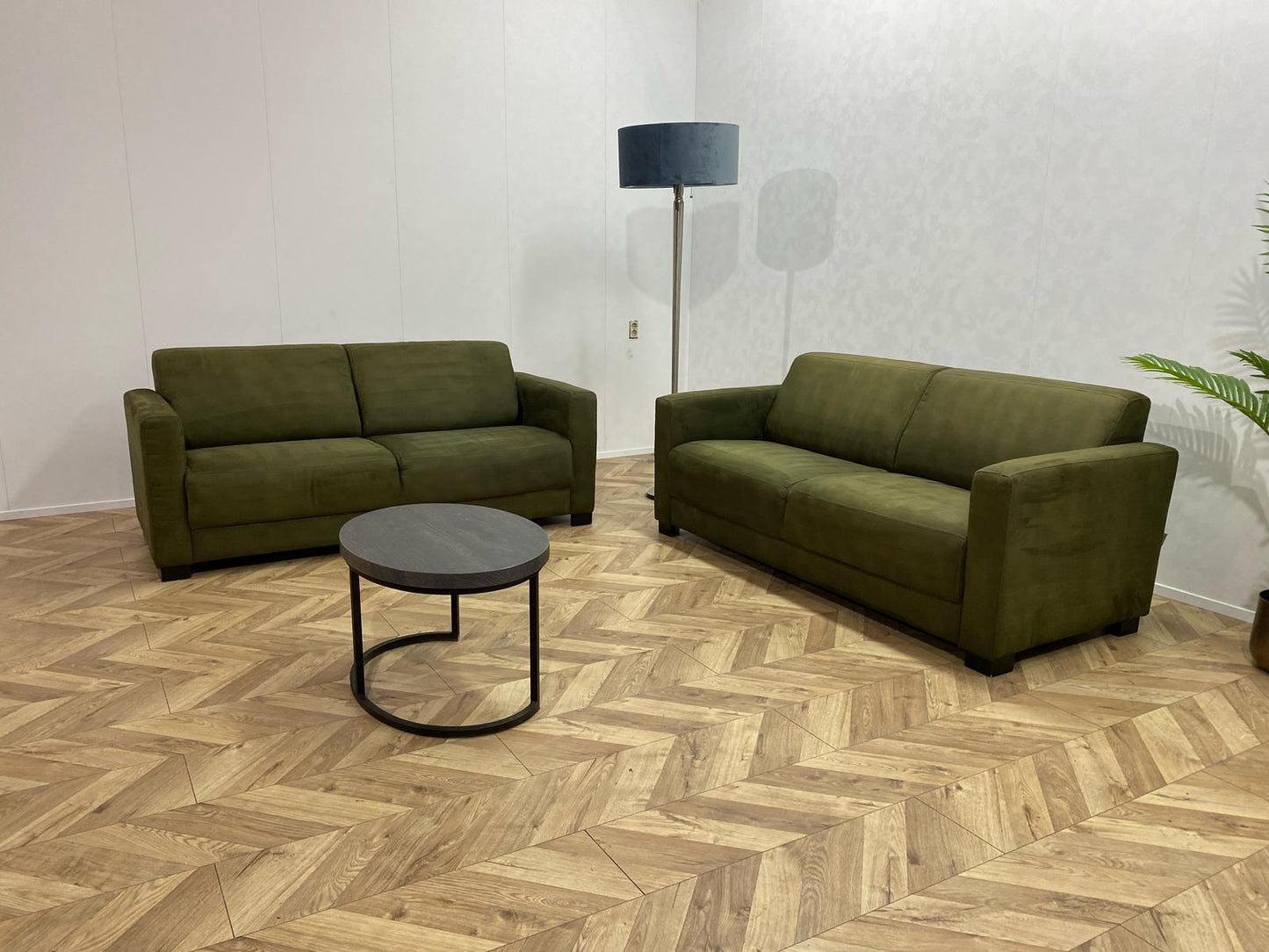 Goossens Groene Suède Stof Banken Set ~ Vaste Kussens