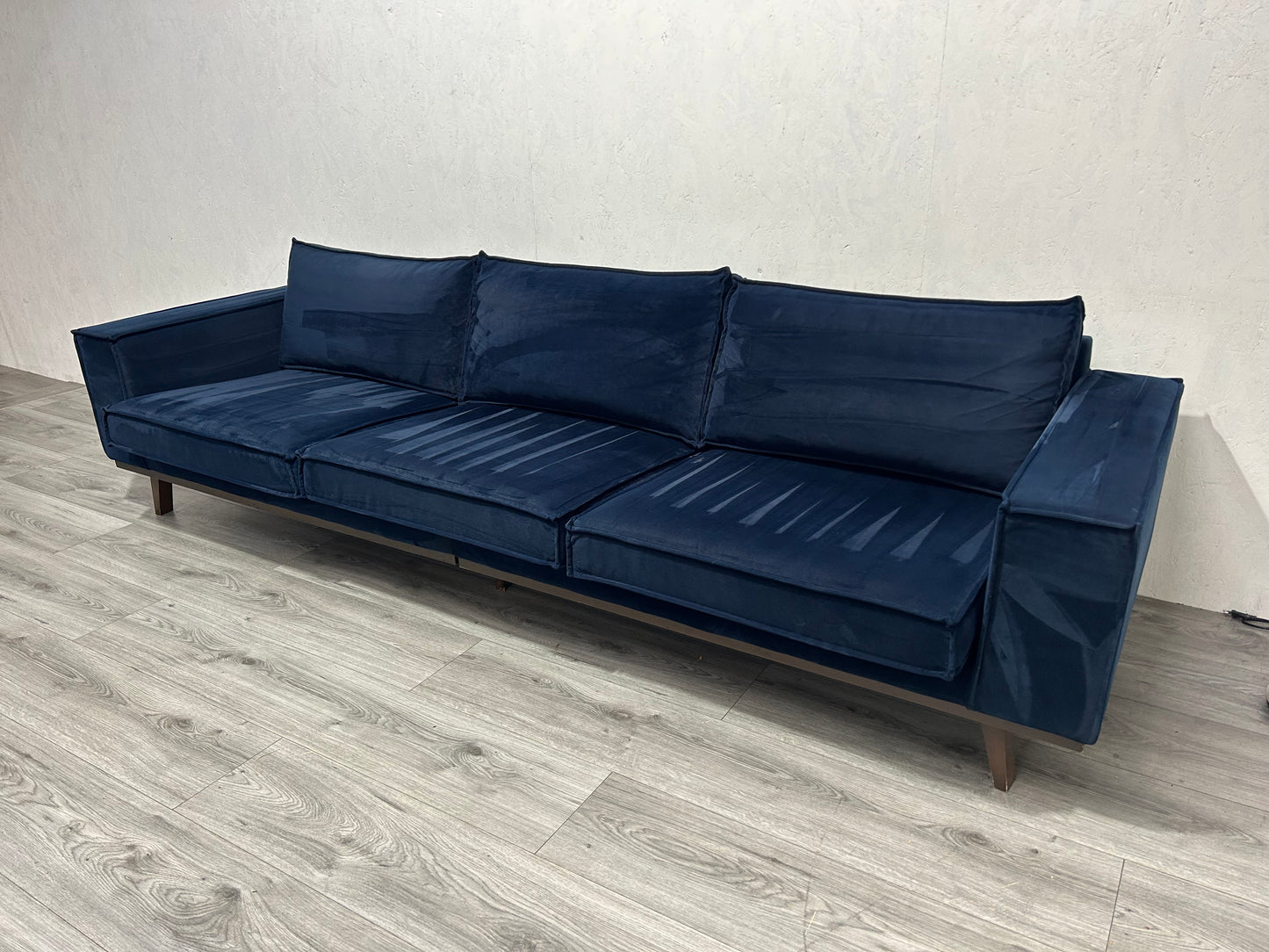 !Showroom Model! Velvet Donker Blauwe 3-Zits Bank