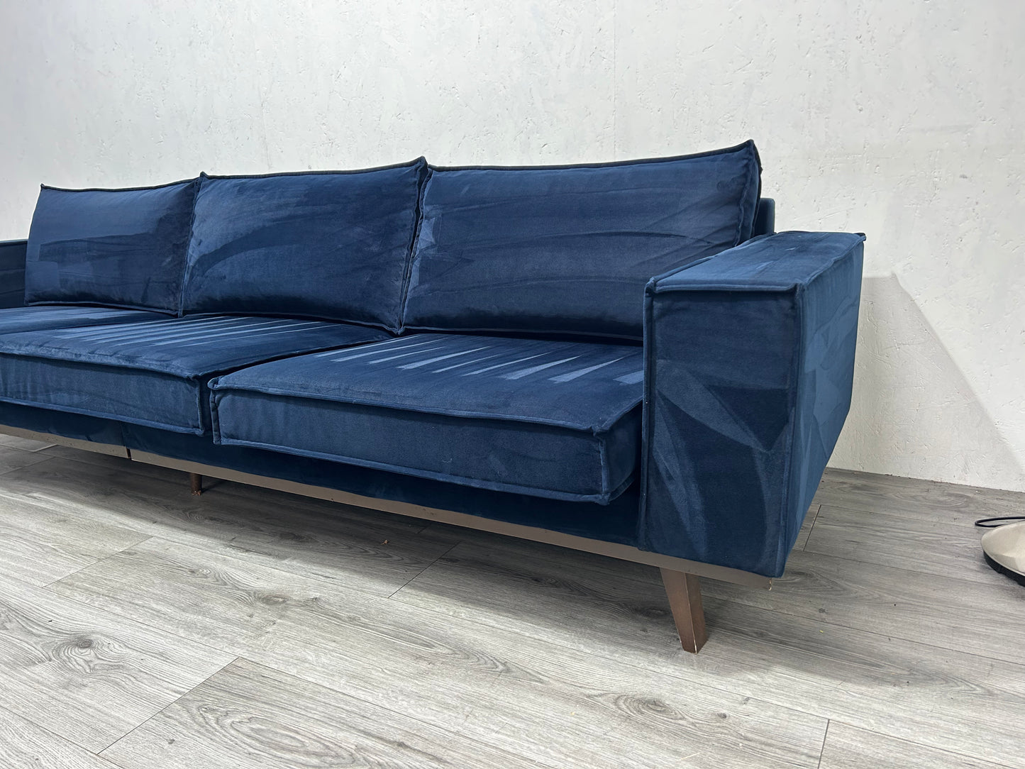 !Showroom Model! Velvet Donker Blauwe 3-Zits Bank