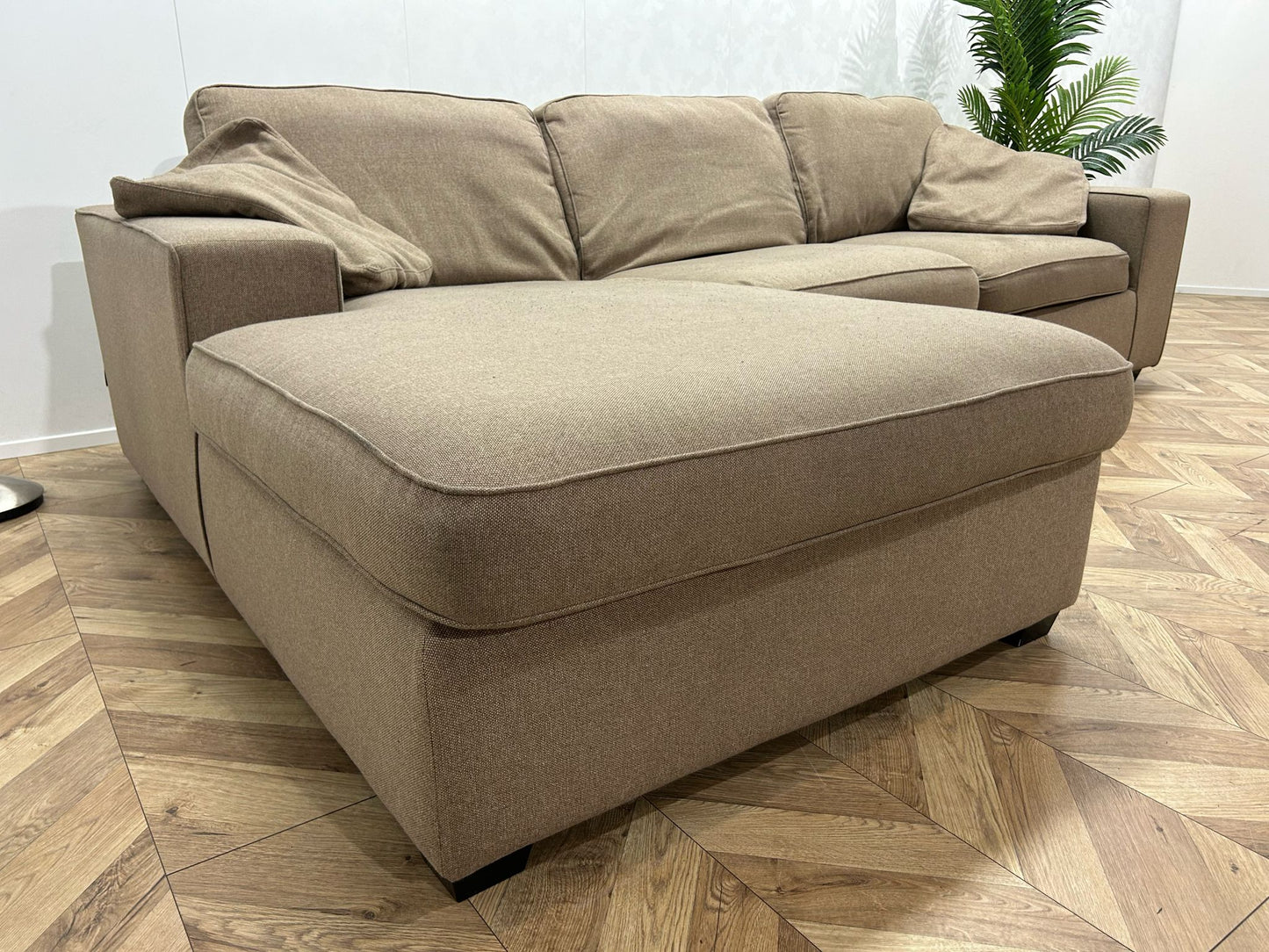 Beige Hoekbank ~ Losse Kussens Met Afneembare Hoezen