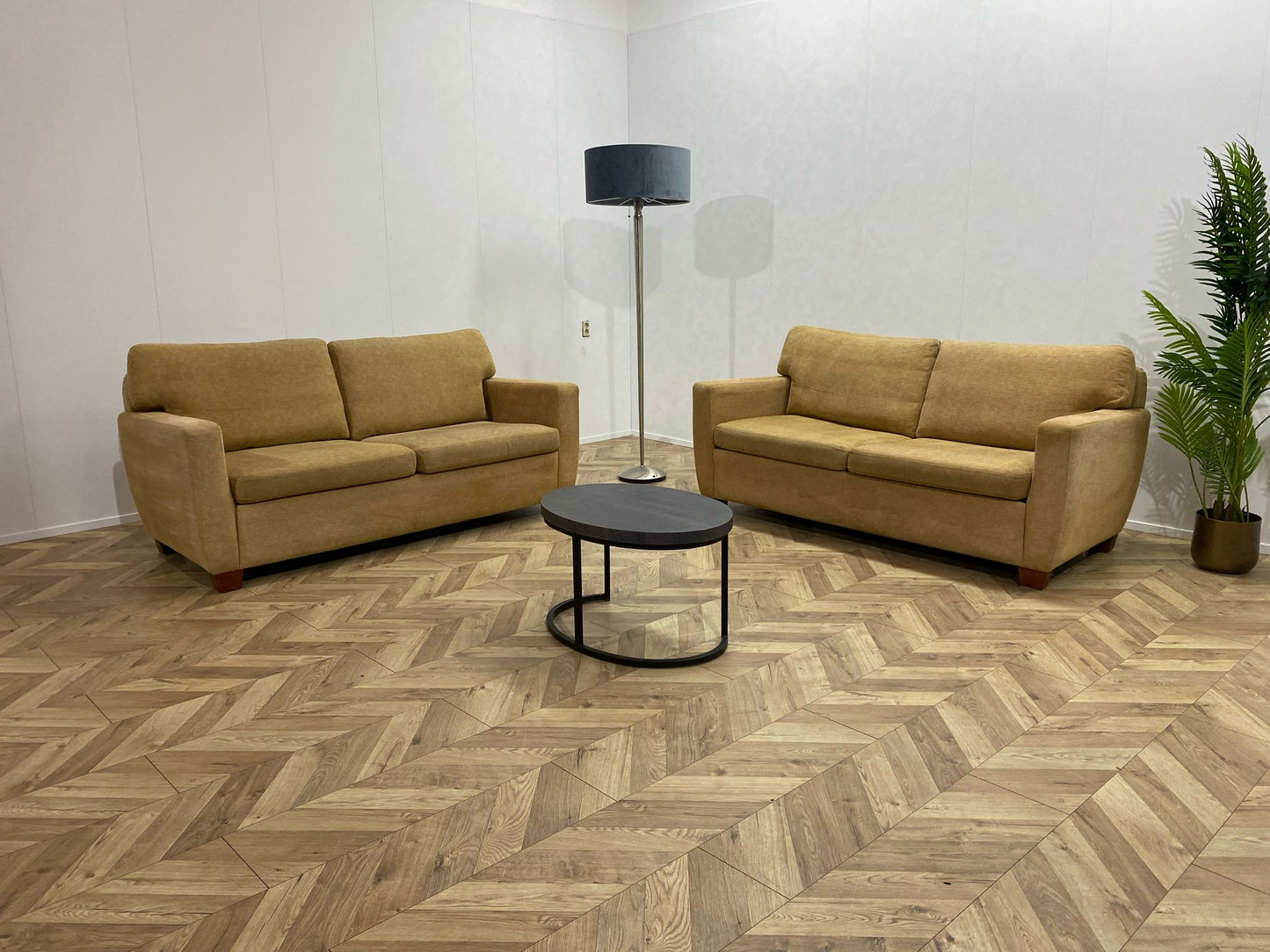 Beige Banken Set ~ Vaste Kussens